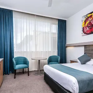 Comfort Regal Park Adelaide