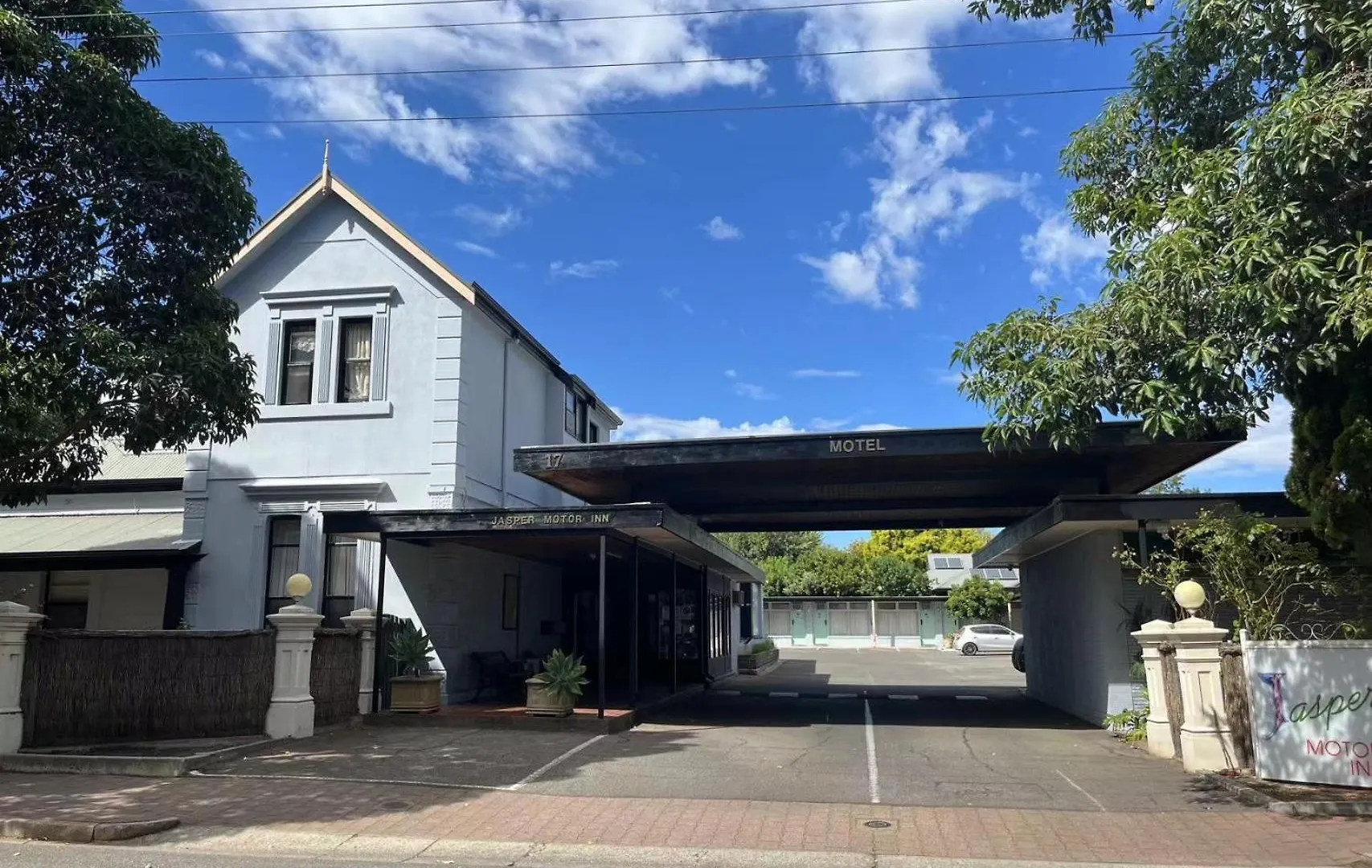 Jasper Motor Inn Adelaide Motel